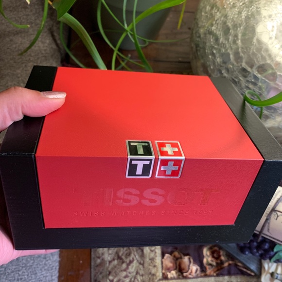 Auth.TISSOT T02 31mm stainless steel mother of Pearl watch - Picture 7 of 11